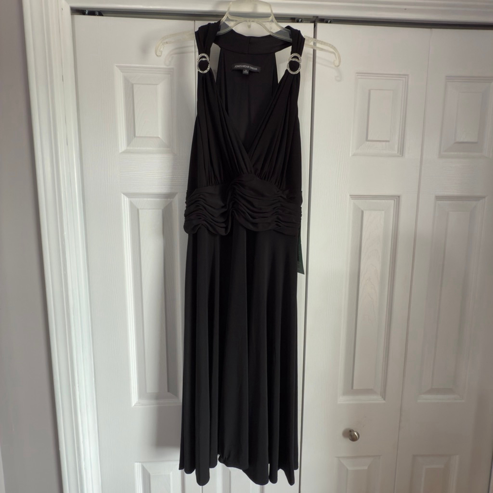 Women's Jones Wear Dress Black Halter Dress with Silver Accents Size 16 SKU525